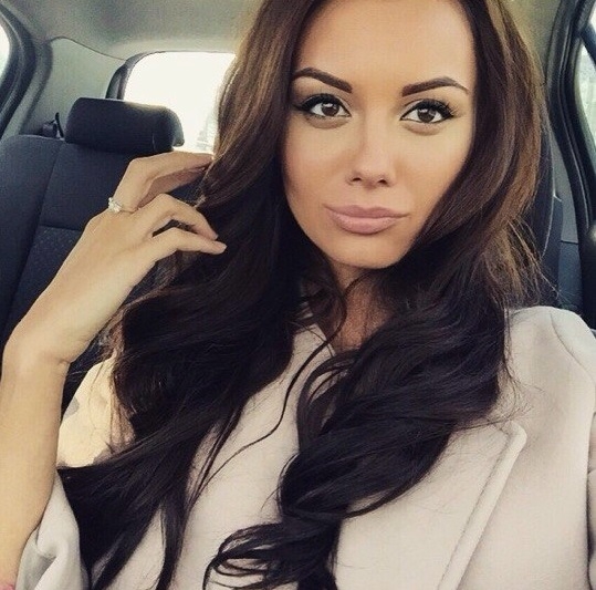 Я креативная и нежная индивидуалка 🌸 Я опытная и умею доставить настоящее удовольствие 💋 Живу в Москве и доступна для тебя в любое время 🌃
У меня широкий спектр услуг, которые приведут тебя к незабываемому экстазу 😈 Открой для меня свои самые сокровенные фантазии и я сделаю их реальностью 🌟 Мои возможности безграничны, я готова исполнить любые твои желания 💫
Мои клиенты всегда остаются довольными и возвращаются ко мне снова и снова 😉 Не веришь? Посмотри отзывы на моем профиле 👑 Уверяю, ты не пожалеешь о времени, проведенном со мной 💯
Фото - мои настоящие и актуальные, познакомься со мной ближе и удостоверься в этом сам 😉 Только встречи в Москве, я жду встречу с тобой, мой дорогой! 💖 Алевтина